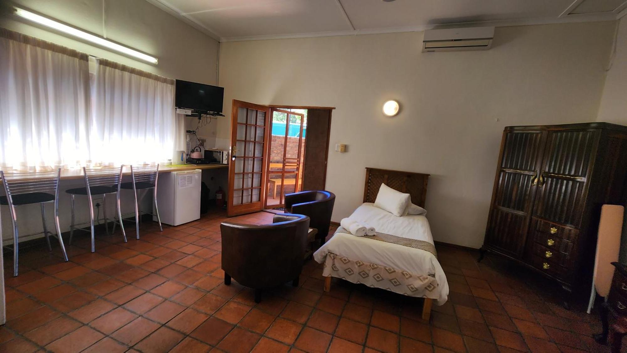 Country Village Graaff-Reinet Zewnętrze zdjęcie